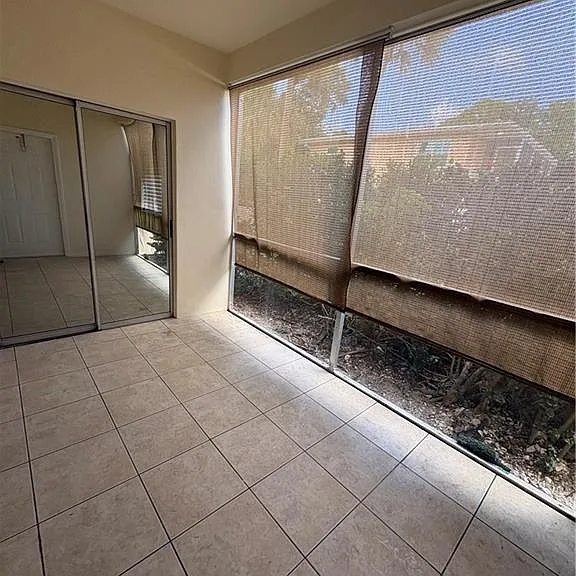 333 SE Martin Ave #1-F — Photo 17