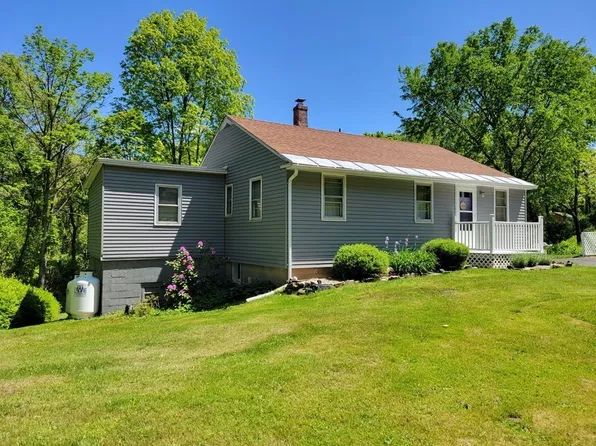 108 Jabish St, Belchertown, MA 01007