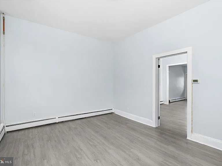 10 Lytle St #1 — Photo 12