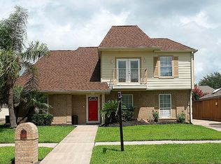 9819 Sagedale Dr, Houston, TX 77089