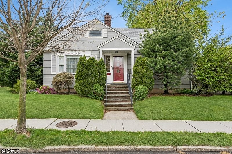 1st image of 192 Elmwood Ave