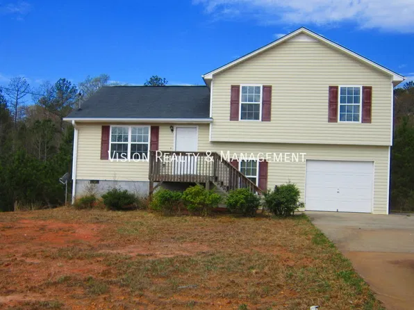 330 Lambert Overlook Cir, Carrollton, GA 30117