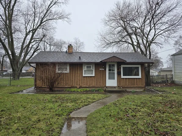 3229 Emmaus Ave, Zion, IL 60099