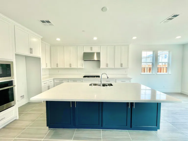 Kitchen (refrigerator included - not shown)