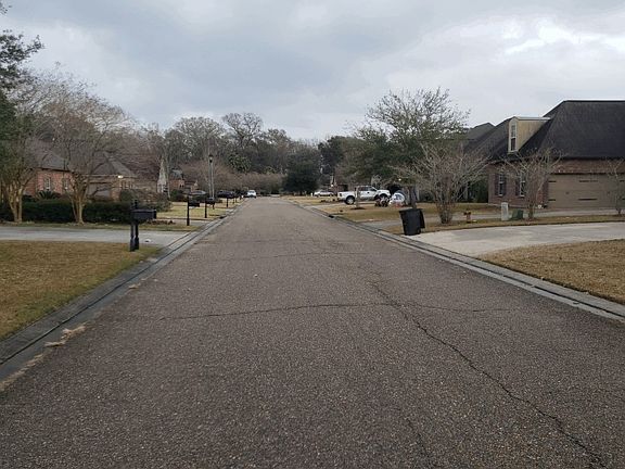 4th image of 37199 City Park Ave