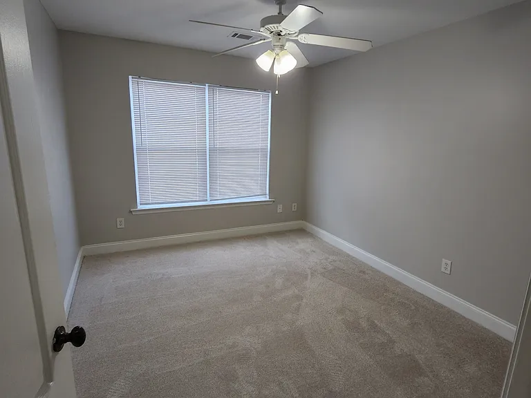 803 Landing Dr #1 — Photo 16