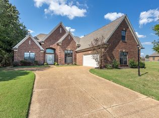 6633 Payne Ln, Olive Branch, MS 38654