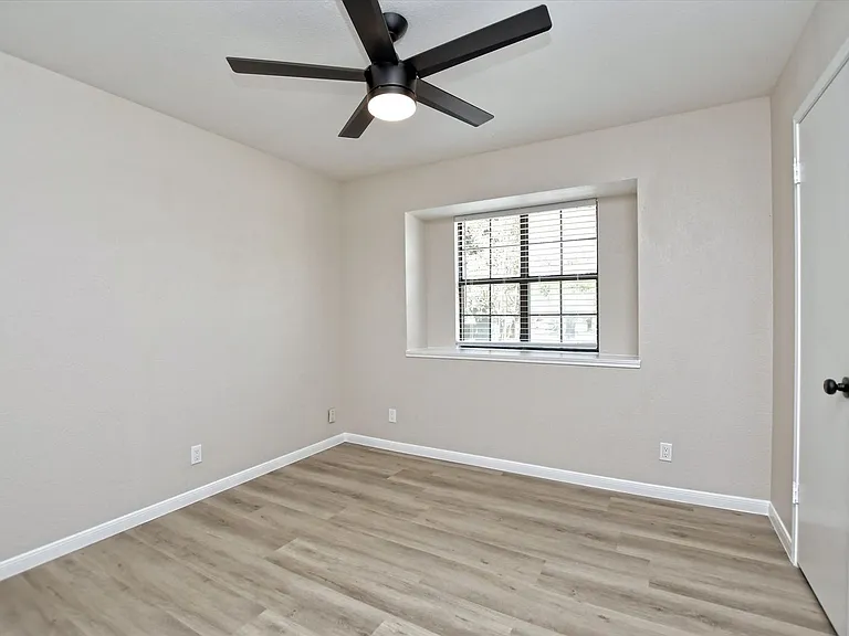 14407 Citron Cv — Photo 4