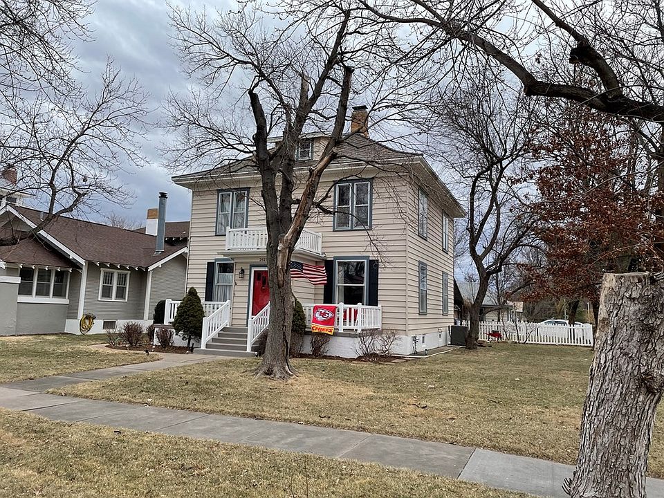 2621 Broadway Ave, Great Bend, KS 67530 Zillow