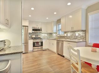 305 Briarwood Ct, Woodstock, GA 30188