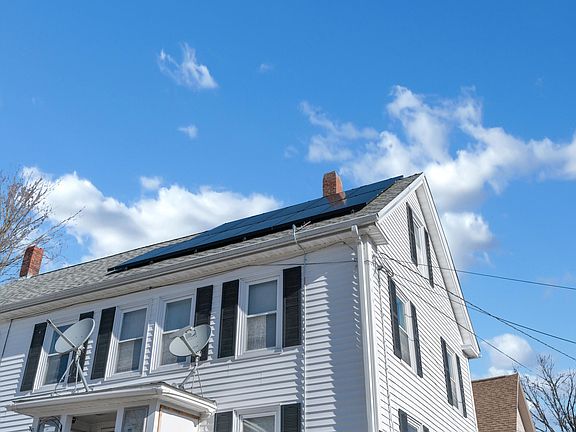 4th image of 25 Tibbetts Street