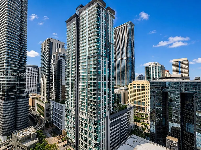 1250 S Miami Ave #2213 — Photo 1
