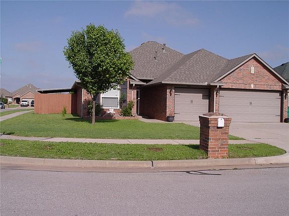 2nd image of 4901 Fawn Run Dr