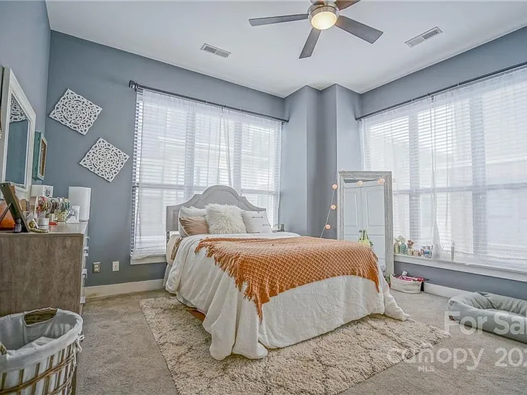 3427 Steel Yard Ct — Photo 18