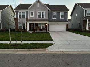 1043 Beehive Grv, Grove City, OH