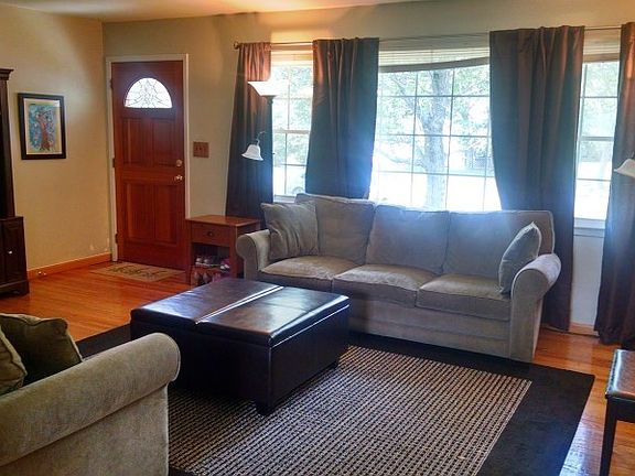 5th image of 309 Rivercrest Dr