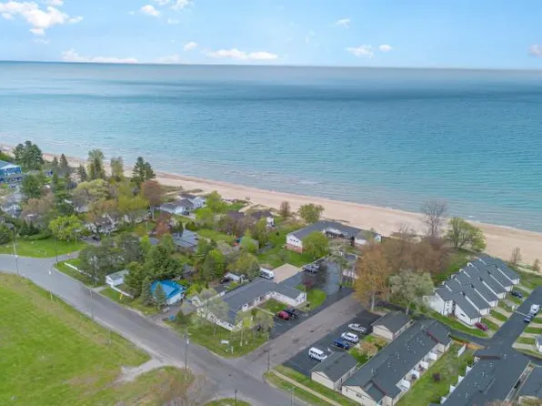 205 E Water St Unit 16, Oscoda, MI 48750