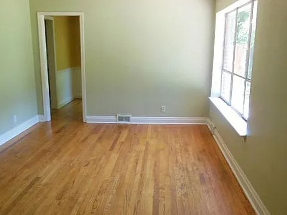 5th image of 116 Granada Ct