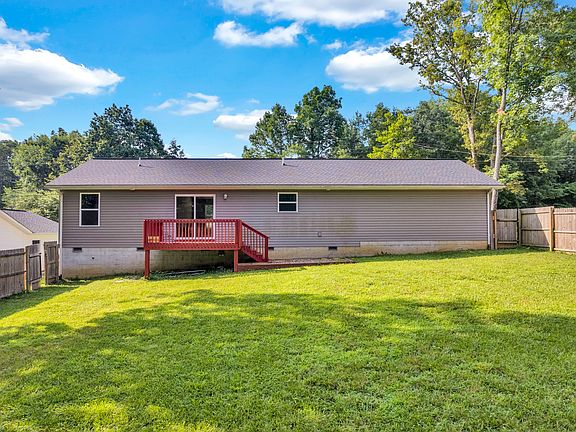4th image of 2423 White Horse Dr