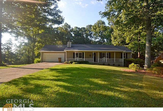 1st image of 1172 Oak Grove Cir