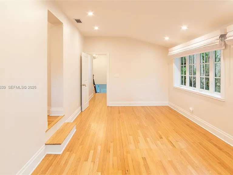 1257 Mariola Ct — Photo 45