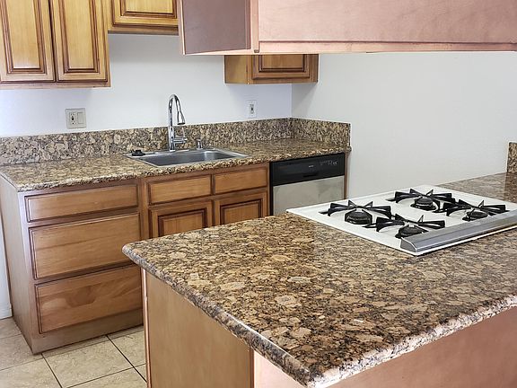 4th image of 5700 Manzanita Ave
