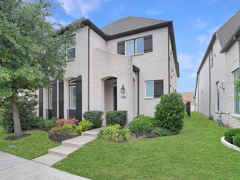 8047 Sunflower Ln — Photo 33