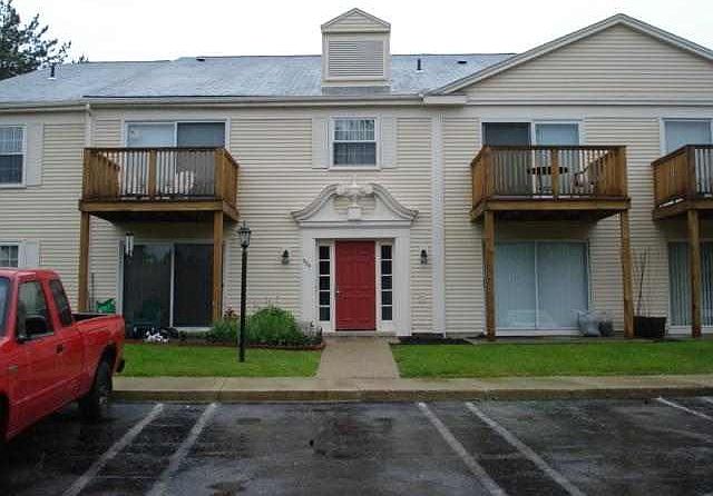 1st image of 954 Bloomfield Village Blvd