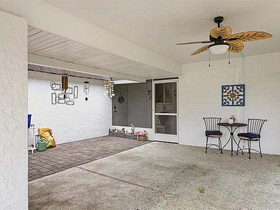 3rd image of 1141 MERLE WAY #14