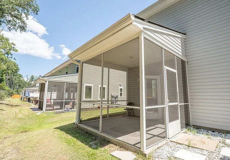 148 Benelli Dr — Photo 34