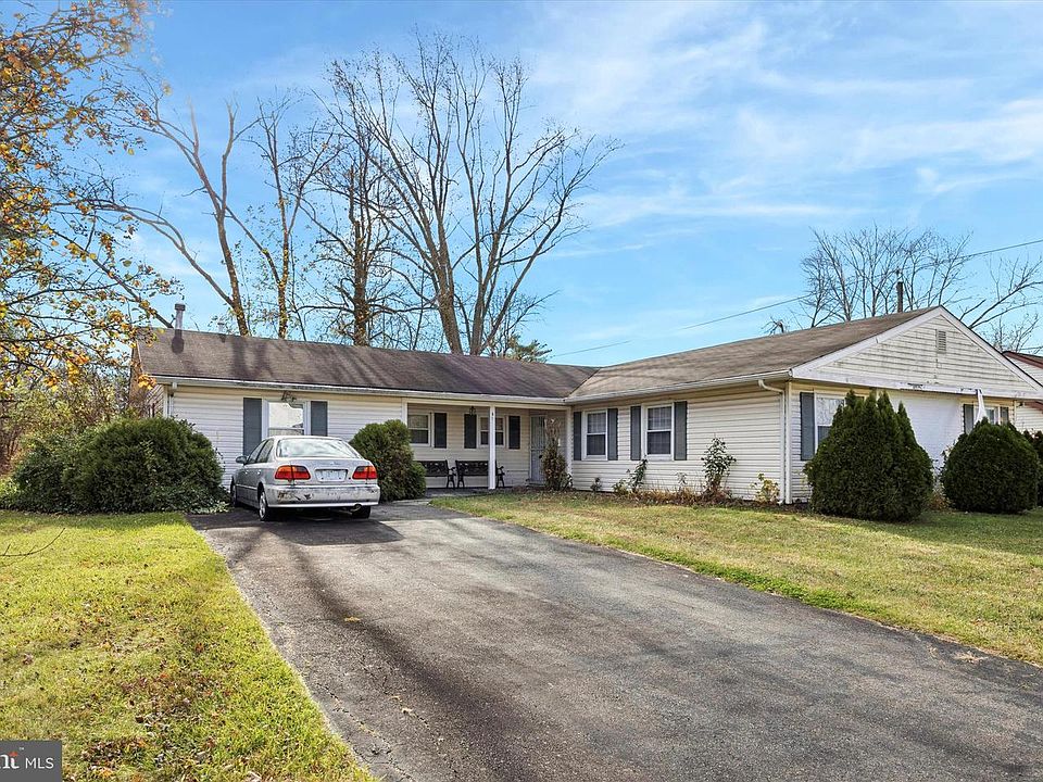 1st image of 35 Eagen Ln