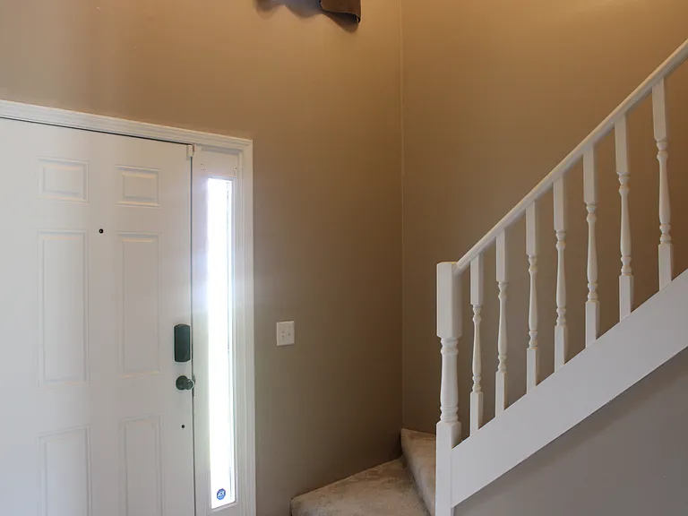 120 N Springview Dr — Photo 15