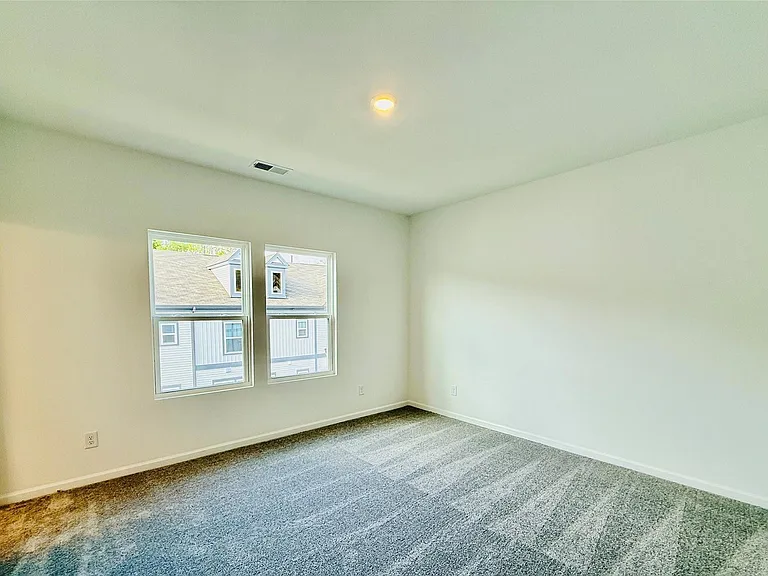 10000 Ridgemore Dr — Photo 10