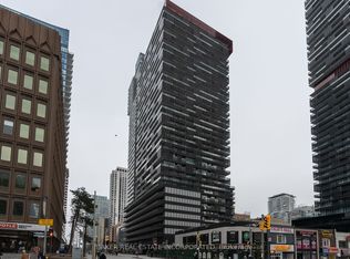 15 Roehampton Ave #1601, Toronto, ON M4P 0C2