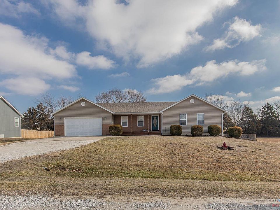 207 Cherry Ln, Cole Camp, MO 65325 MLS 94288 Zillow