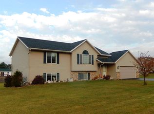 3508 Walleye Dr, Weston, WI 54476