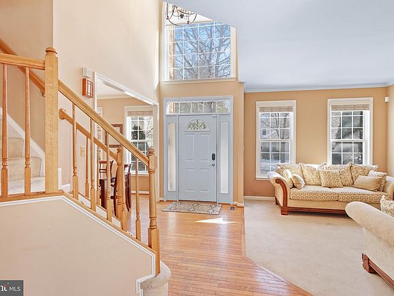 5th image of 9226 Curtis Dr