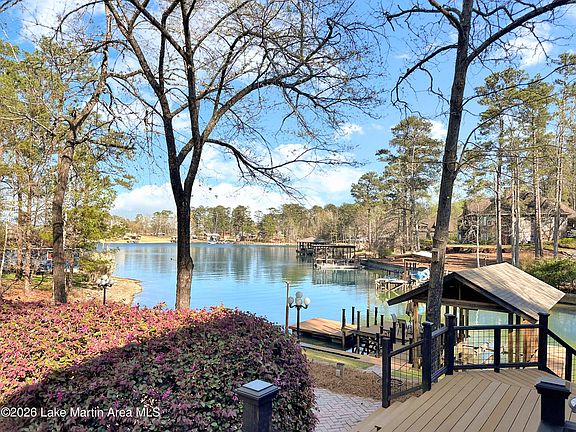 4th image of 1614 Castaway Island Rd