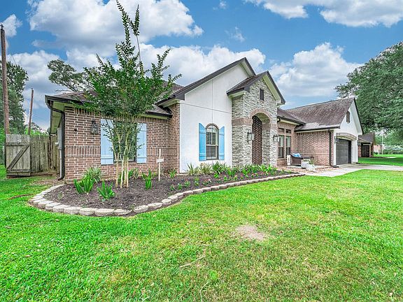 3rd image of 201 Hillcrest Dr