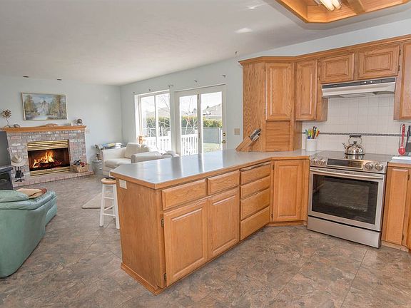 5th image of 2727 S Bannen Ct