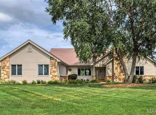 110 Glendalough Ln, Weldon Spring, MO 63304