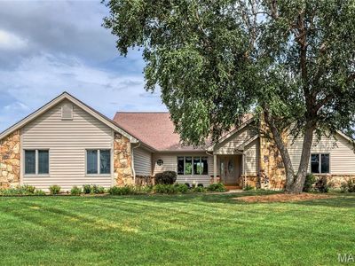 110 Glendalough Ln, Weldon Spring, MO, 63304