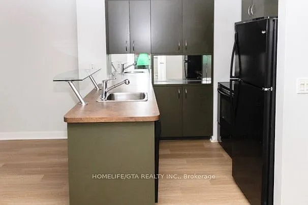 255 Richmond St E #1110 — Photo 10