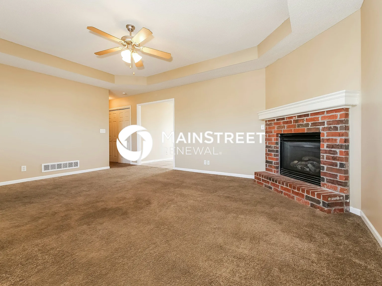 735 Seminole Ct — Photo 4