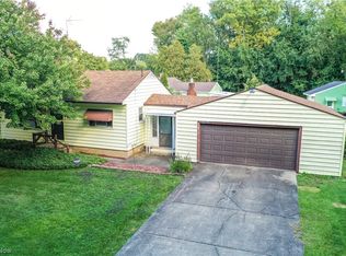 4519 Blount St, Youngstown, OH 44505