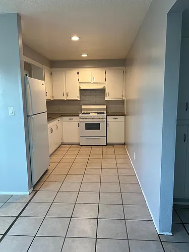 127 Wilson Ave #1 Photo 1