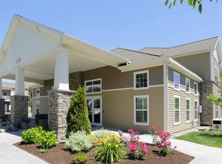 5 Jodiro Ln, Albany, NY 12205