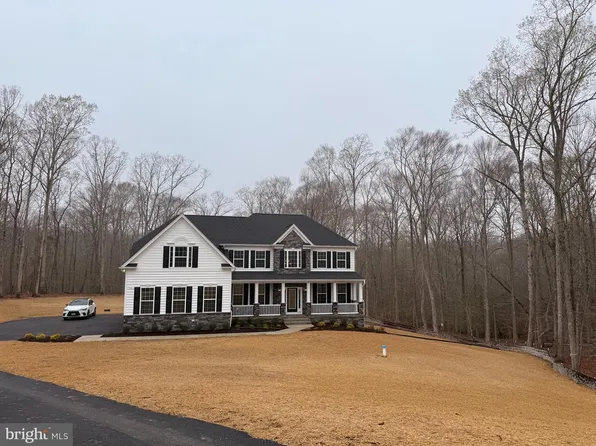 7901 George Cary Ct, La Plata, MD 20646