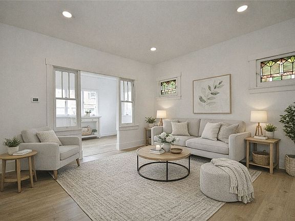 3rd image of 2511 Mercantile St