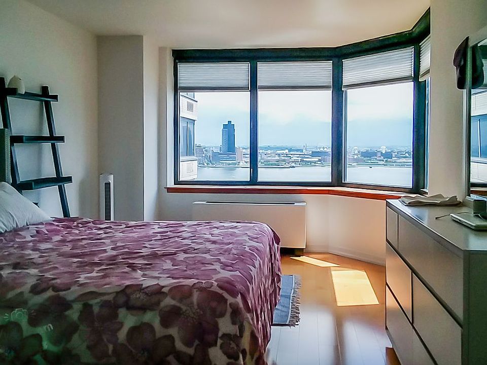 1st image of 415 E 37th St APT 15C